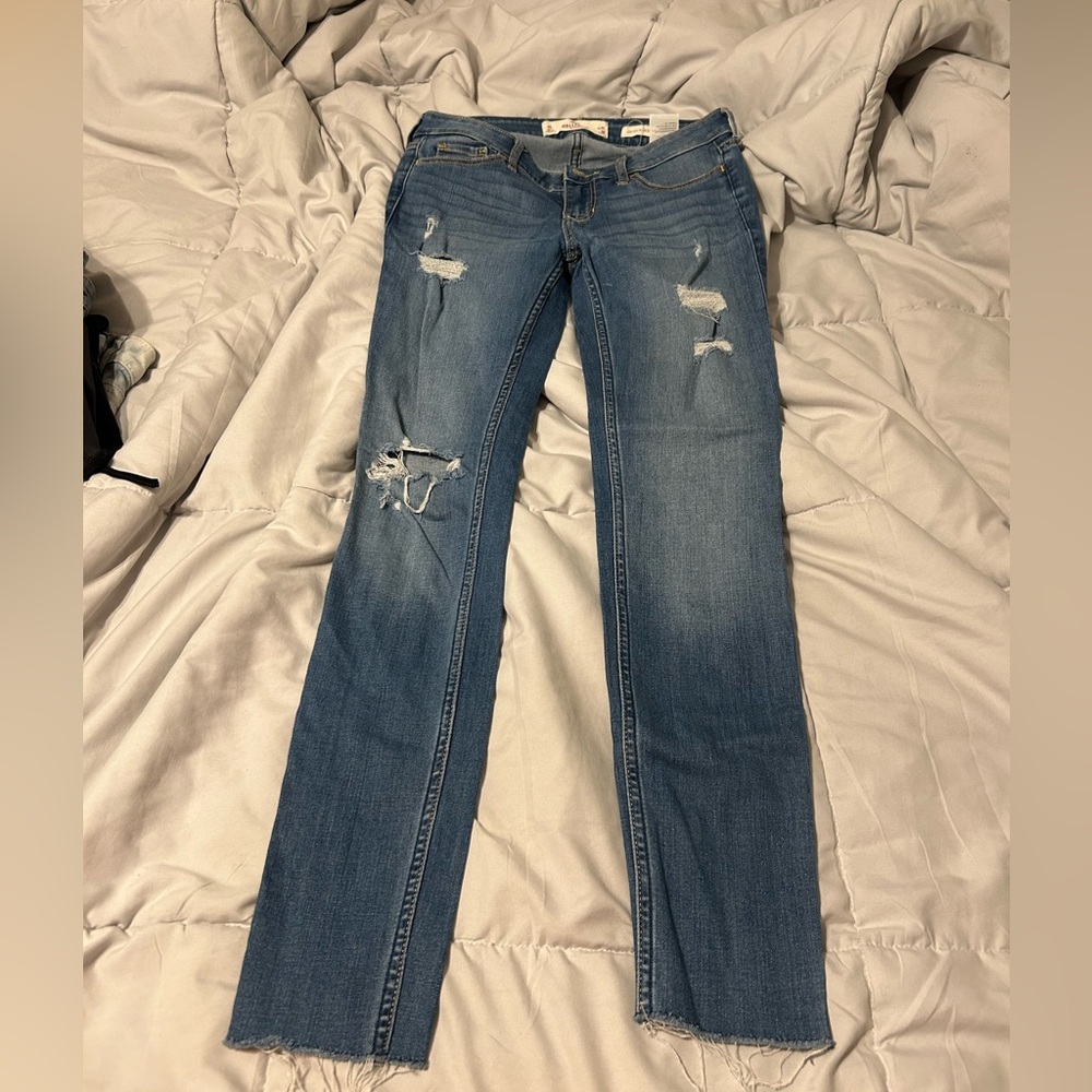 Hollister women’s jeans